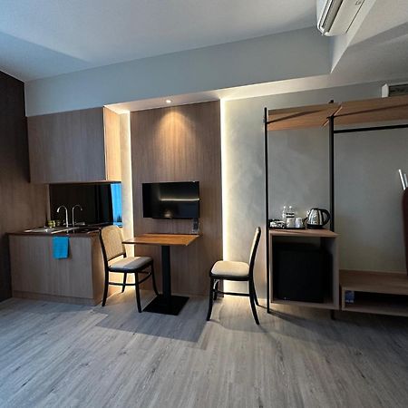 Roxy Hotel Aiman 쿠칭 외부 사진
