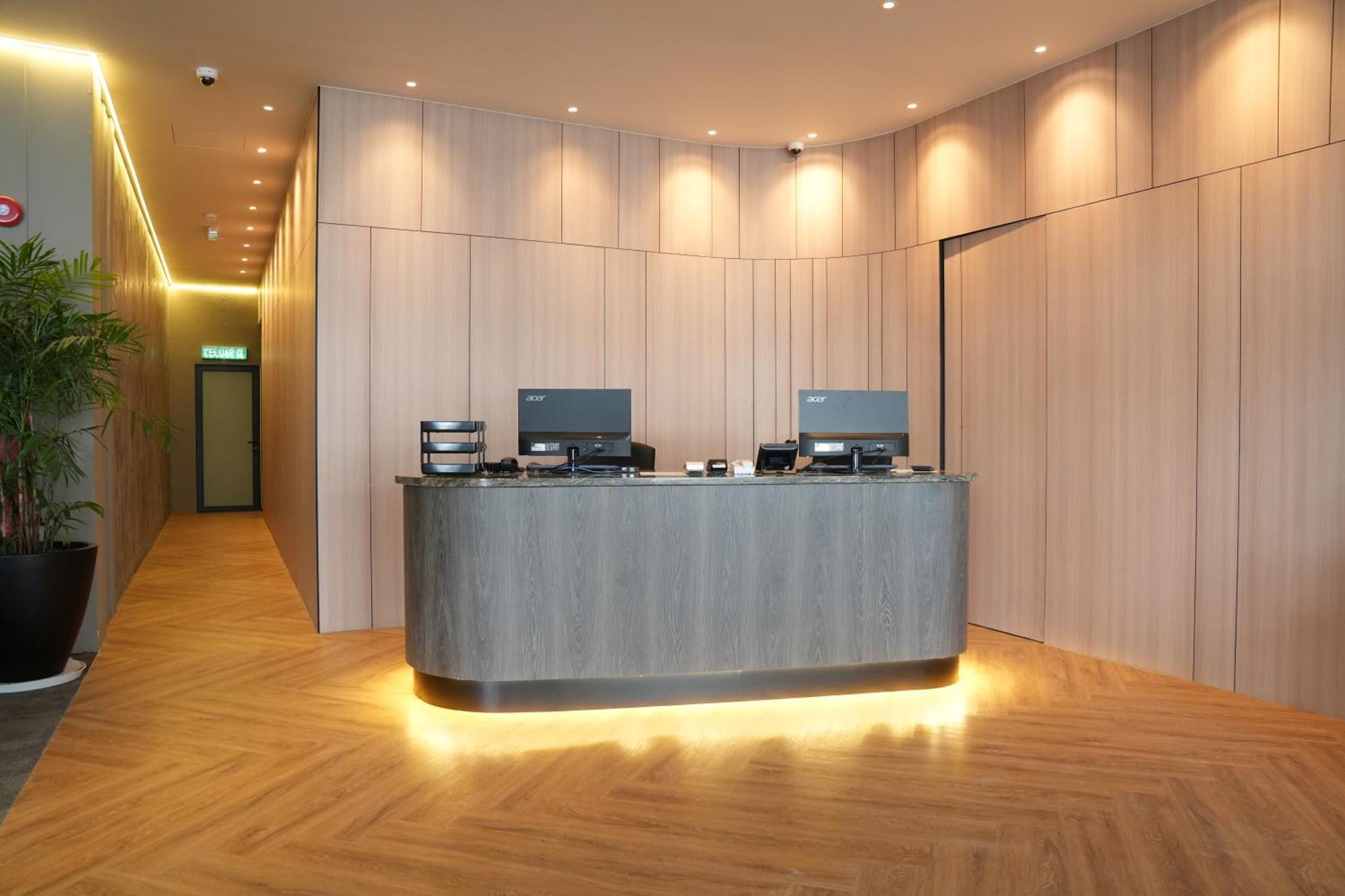 Roxy Hotel Aiman 쿠칭 외부 사진